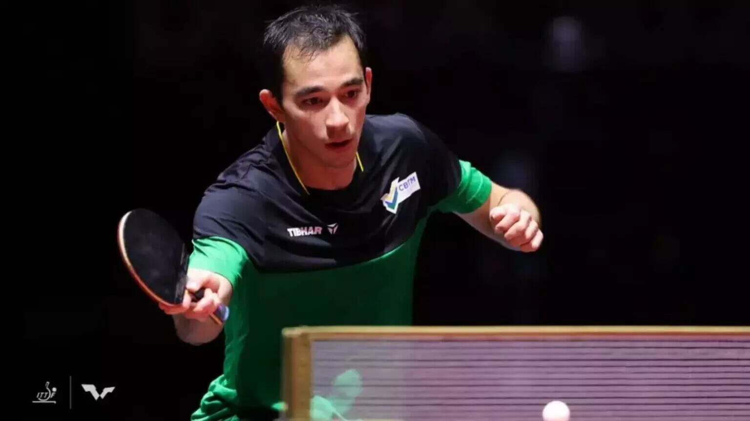 Imagem de compartilhamento para o artigo Hugo Calderano avança com autoridade no Mundial de Tênis de Mesa em Doha da MS Todo dia